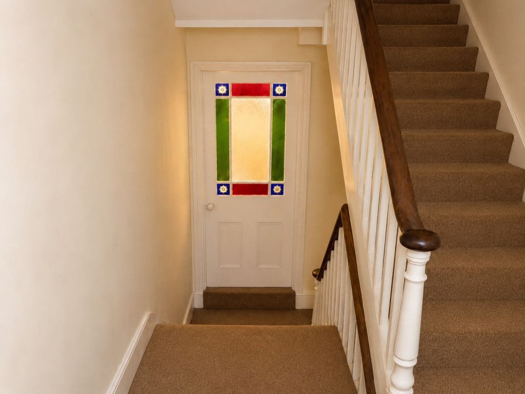 Lot: 69 - ATTRACTIVE PAIR OF SEMI-DETACHED HOUSES - 3 Mays Road - Half landing